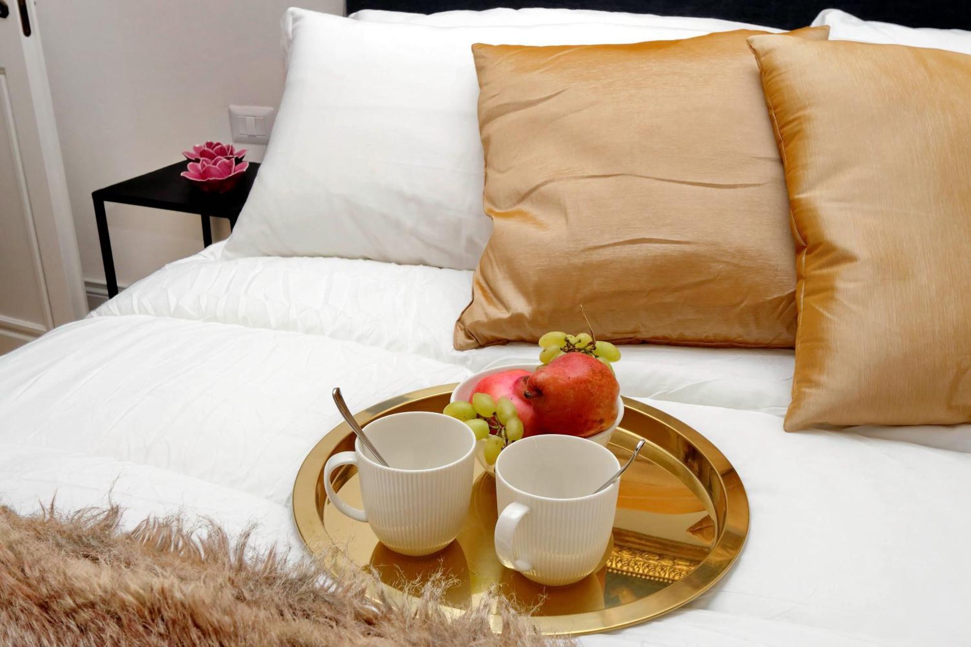 Luxury Charme Between Pantheon And Spanish Steps 罗马 外观 照片